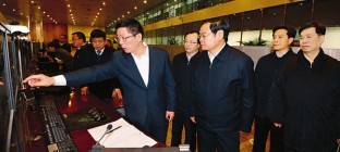 王儒林在太原铁路局就现代物流产业转型发展调研座谈
