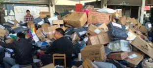 快递巨头竞跑上市 我国市场格局未来将拉大