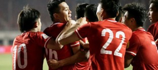 世预赛国足2-0 成功晋级12强赛