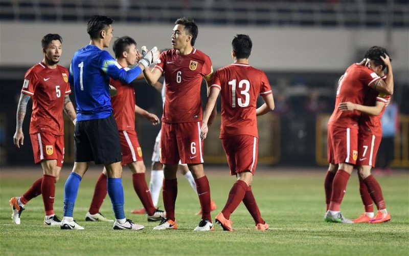 世预赛国足2-0 成功晋级12强赛