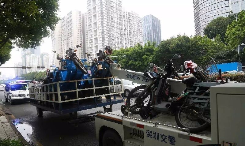 深圳交警再次回应禁摩限电，鼓励快递派送用新能源小货车
