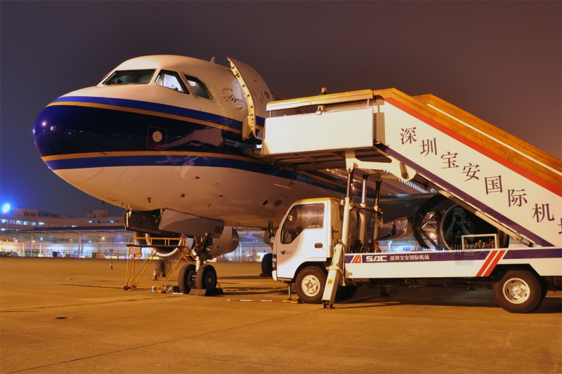 大力发展快递航空 深圳又因为快递火了