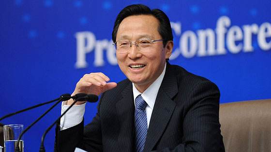 农业部部长：相信有一天外国游客会买中国奶粉