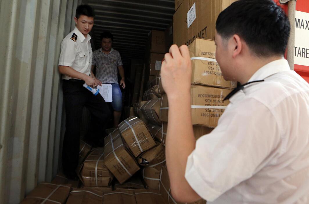 重庆推进7×24小时通关全覆盖,加快“单一窗口”建设