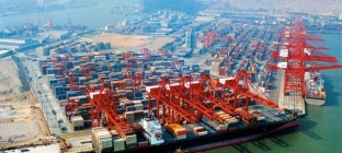 上海港再次出现严重拥堵，多家船公司发布延误通知